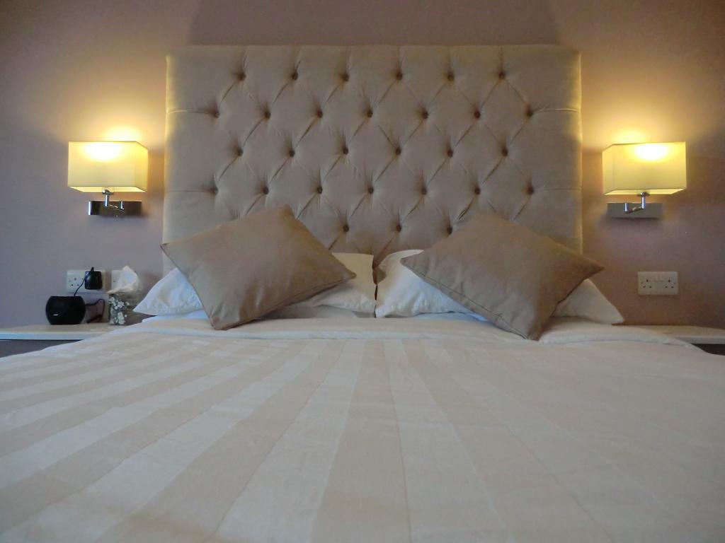 Lulsgate Bottom Coombe Dale Accommodation חדר תמונה