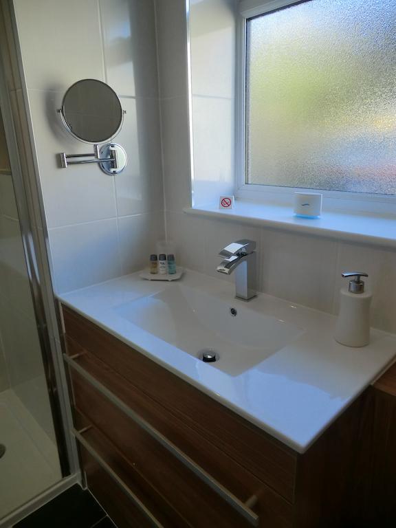 Lulsgate Bottom Coombe Dale Accommodation חדר תמונה